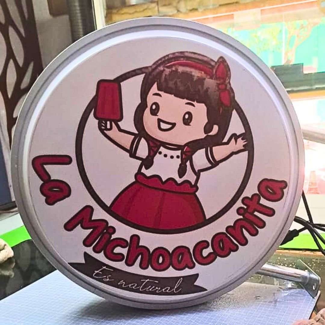 Tótem Acero - Imagen 1